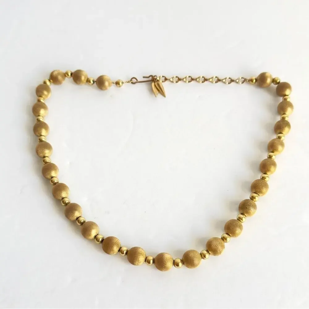 Whiting & Davis Mesh Bead Necklace‎ Gold Tone Metal Beaded Vintage 60s Retro 18”